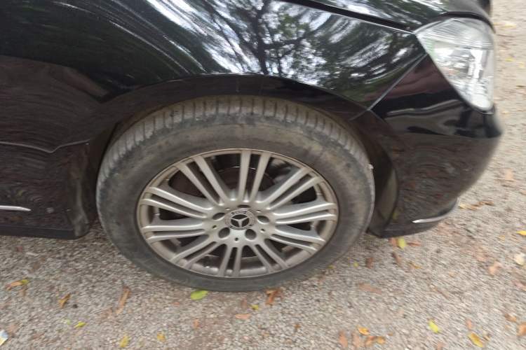 Used Mercedes-Benz E-Class 2012 E 200 L CGI Elegant Model