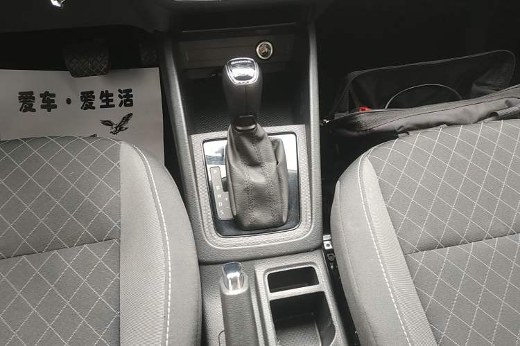 Used Skoda Kamiq 2018 1.5L Automatic Standard Edition China VI