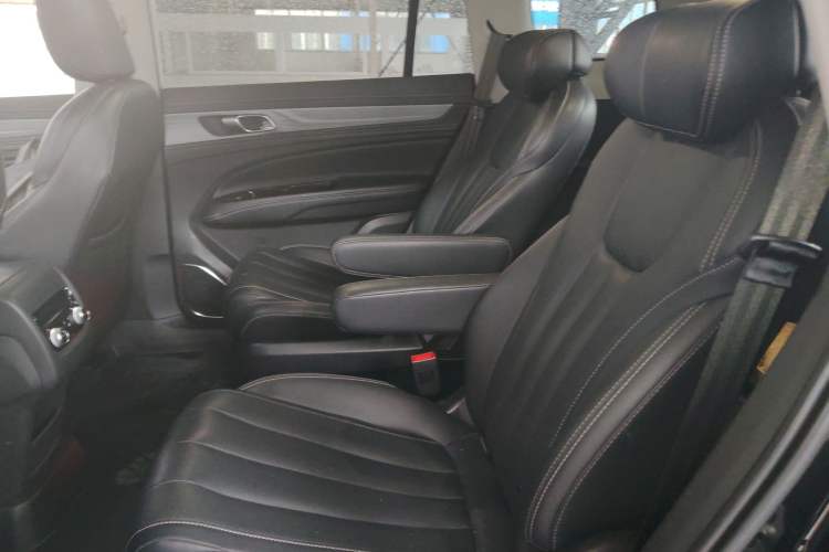 Used Ford Equator 2021 EcoBoost 225 Titanium 6-Seater
