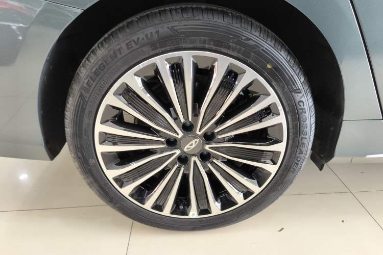 Used Chery Fengyun A8L 2025 1.5 TGDI 145 km Luxury Version
