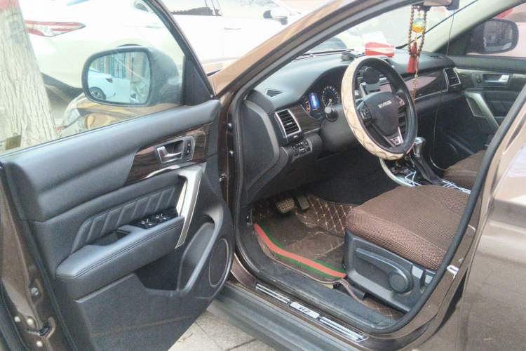 Used Haval H2 2016 Red-Label 1.5T Automatic Two-Wheel Drive Luxury Model