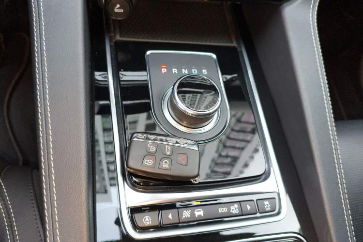 Used Jaguar F-PACE 2019 2.0T All-Wheel Drive R-Sport Sport Edition