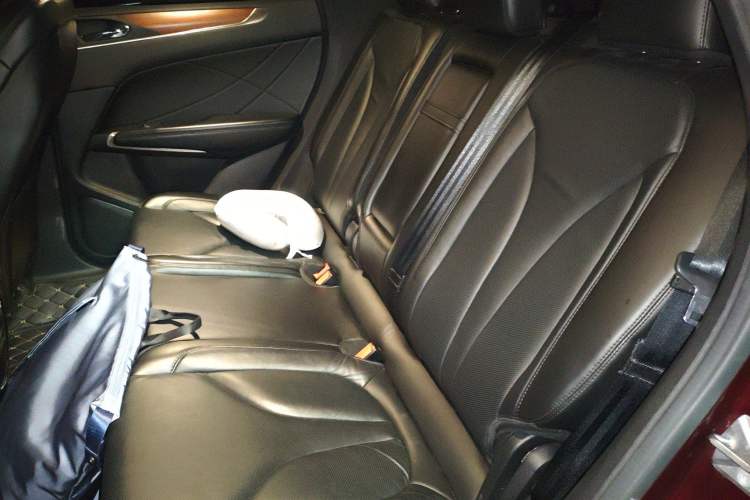 Used Lincoln MKC 2016 2.0T Four-Wheel Drive Luxury Edition
