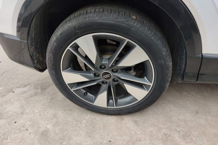 Used Audi Q2L 2022 35 TFSI Fashionable and Elegant Model
