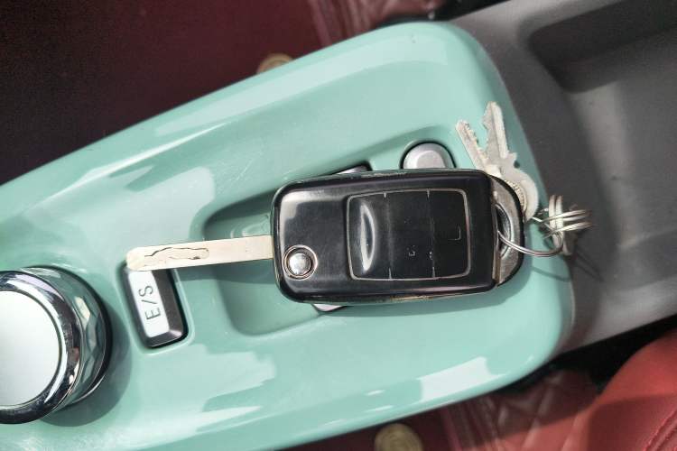 Used CHANGAN NEVO Lumin 2025 205km Refreshing Edition Vehicle Key