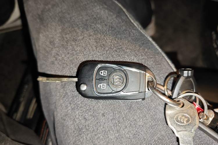 Used Buick GT 2015 15N Automatic Elite Version