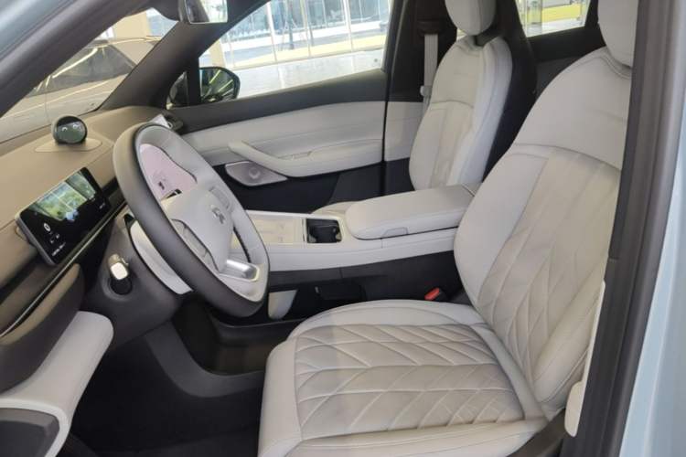 Used Nio ES6 2025 75 kWh
