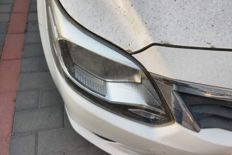 Used CHANGAN Alsvin V3 2015 1.4L Manual Meiruan Model China V Standard
