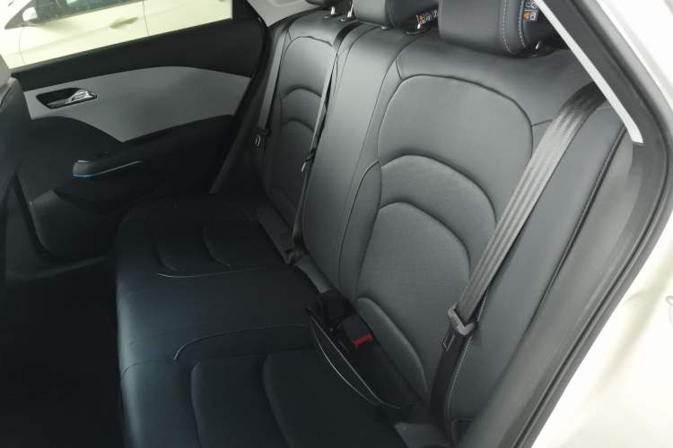 Used Chevrolet Monza 2024 1.5L Dual-Clutch Enjoyment Edition Left Rear Seat