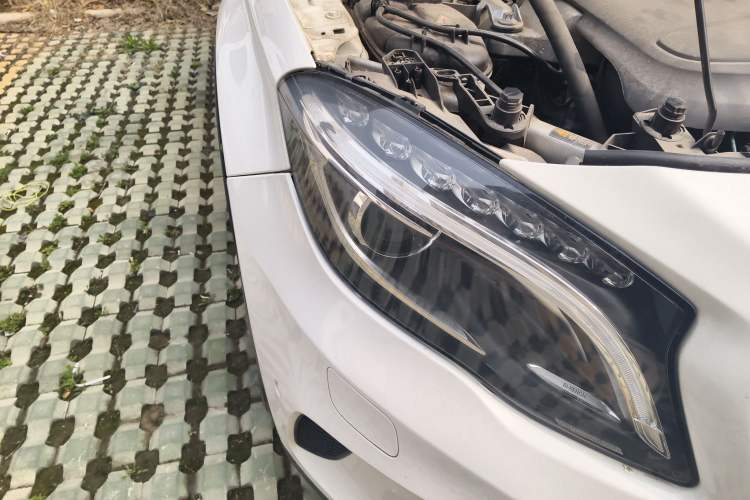 Used Mercedes-Benz GLA 2015 GLA 220 4MATIC Fashion Model