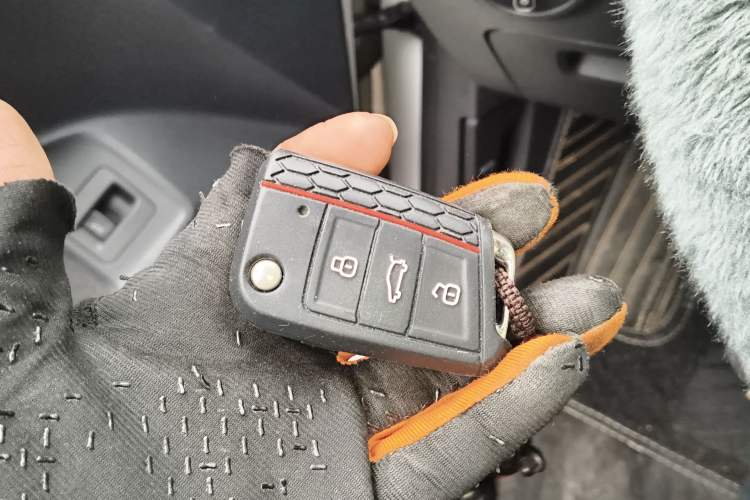 Used Volkswagen Tayron 2022 280TSI Two-Wheel Drive Luxury Smart Connectivity Version
