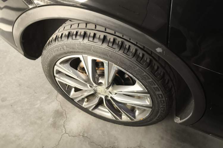 Used BYD Tang 2018 2.0T Automatic Smart Connect Prestige 7-Seater China V Standard
