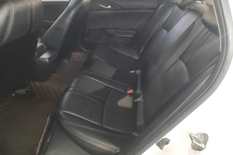 Used Honda Civic 2016 180TURBO CVT Comfort Version