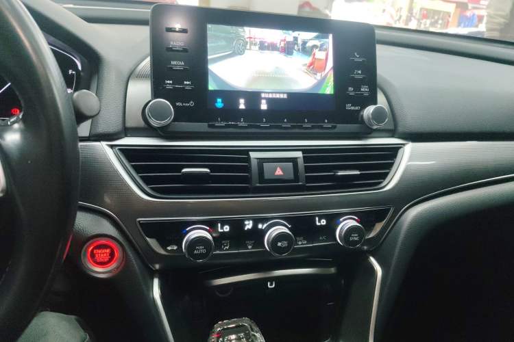 Used Honda Accord 2018 260TURBO Elite Edition China VI Audio And AC Panel