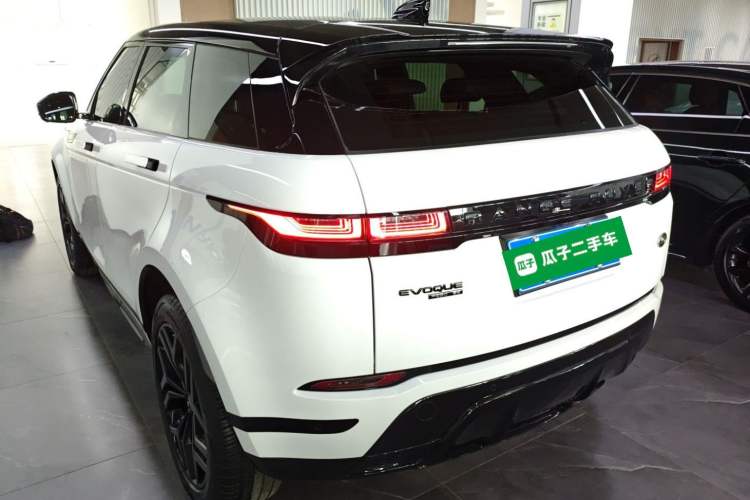 Used Land Rover Range Evoque 2020 249 PS R-DYNAMIC S Blackened Sport Technology Edition
