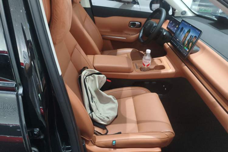 Used Leapmotor C16 2024 Pure Electric 520 Deluxe Edition