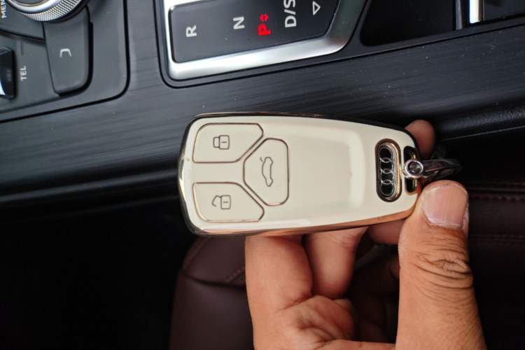 Used Audi A4L 2019 40 TFSI Ambition China VI