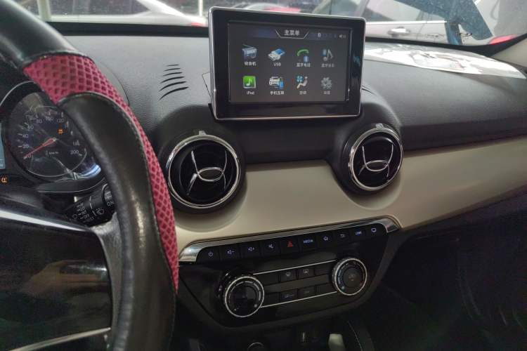 Used BAIC Changhe Q35 2016 1.5L Manual Cool Edition