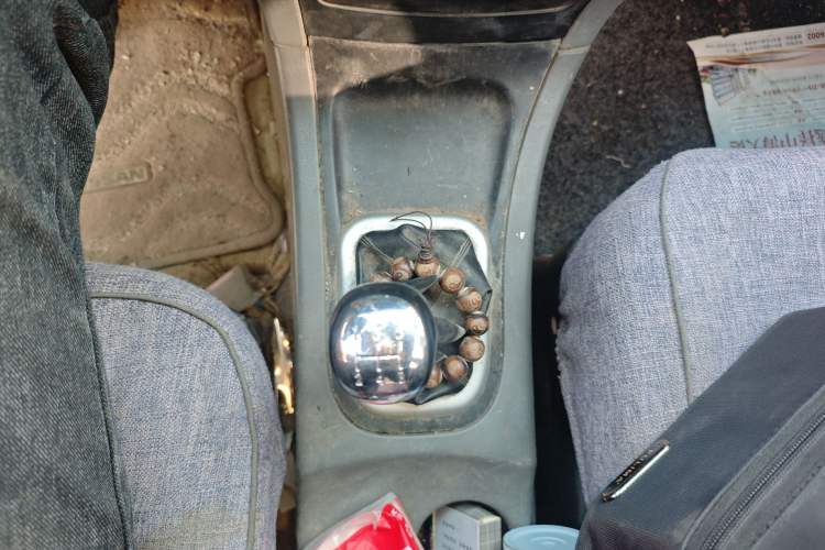 Used Dongfeng Shuaike 2011 1.6L Manual Comfort 7-Seater
