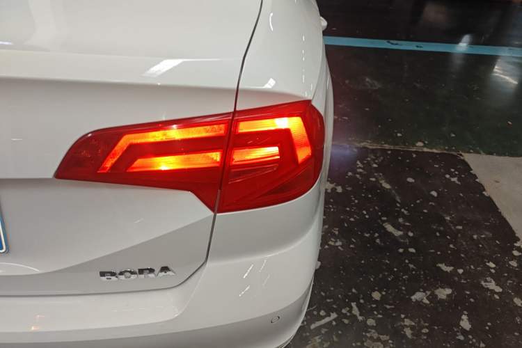 Used Volkswagen Bora 2017 1.6L Automatic Comfort Model
