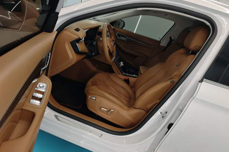 Used Roewe MARVEL X 2018 Rear-Drive Model Driver Seat