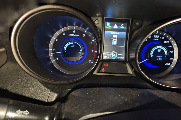 Used CHANGAN CS75 2014 1.8T Automatic Prestige Model China IV Standard
