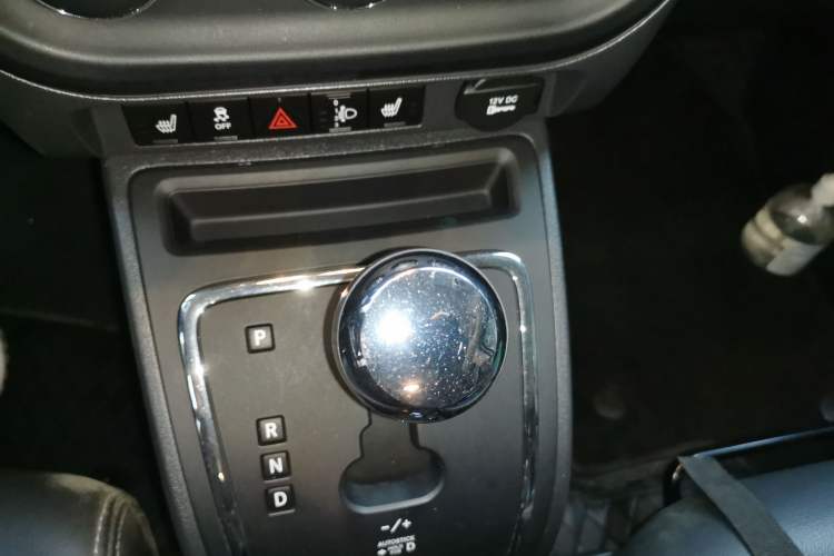 Used Jeep Patriot 2015 2.4L Luxury Navigation Edition
