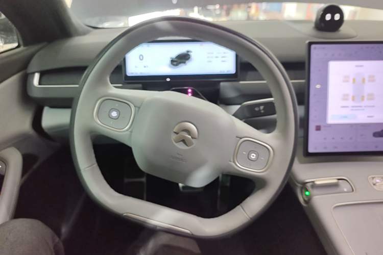 Used Nio ES8 2023 75 kWh