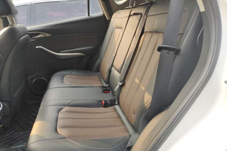 Used BYD Song 2017 Gaishe Upgrade Edition 1.5TID Automatic Elite Model