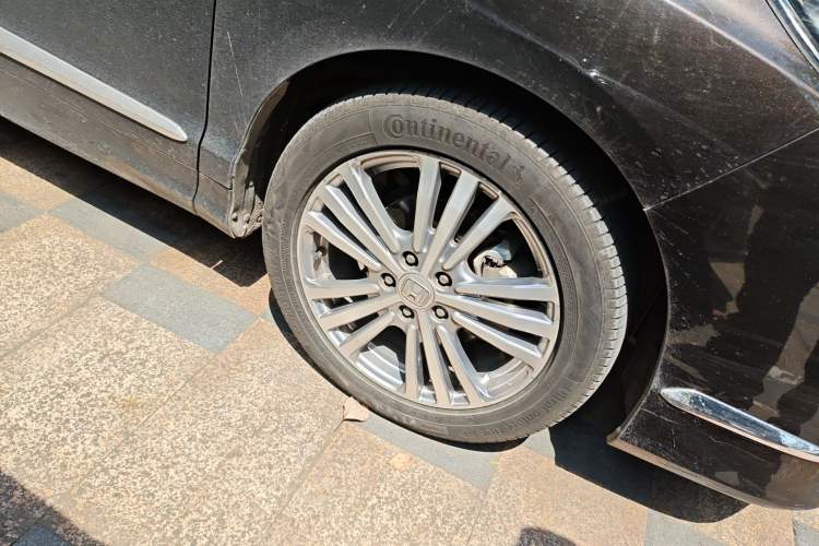 Used Honda Elysion 2016 2.4L Supreme Edition Right Front Wheel Hub