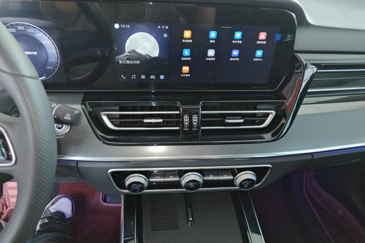 Used Hongqi HS5 2023 2.0T Qixiang Pro Edition
