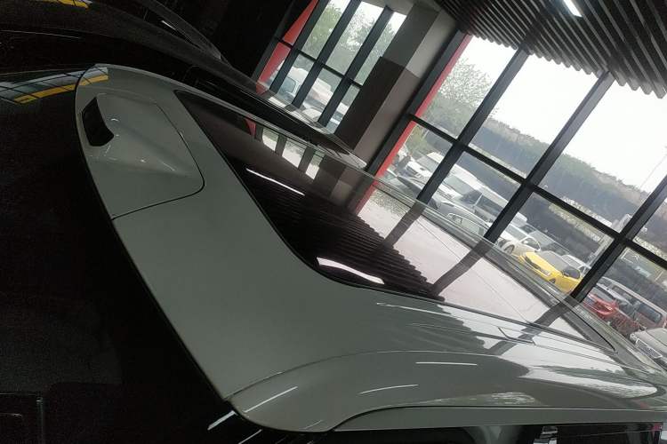 Used Zeekr 9X 2025 Ultra Edition 70kWh Roof