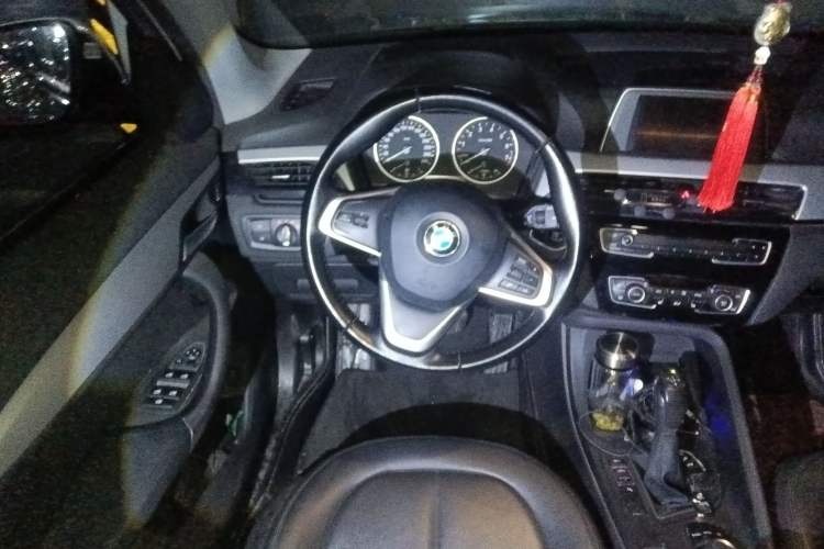 Used BMW X1 2016 sDrive18Li Premium Edition
