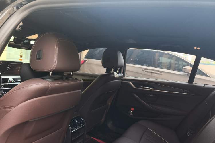 Used BMW 5 Series 2021 530Li Leading Model M Sport Package
