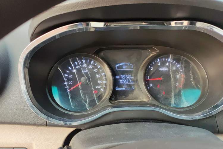 Used Jinbei 750 2016 1.5L Flagship Edition