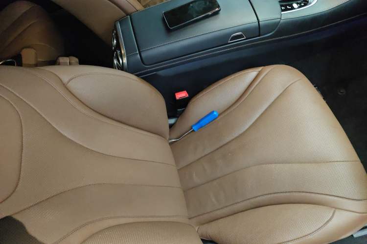 Used Mercedes-Benz S-Class 2019 S 350 L Executive Edition Right Front Seat