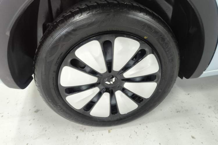 Used Wuling Bingo 2025 410 km Lingxi Deluxe Edition