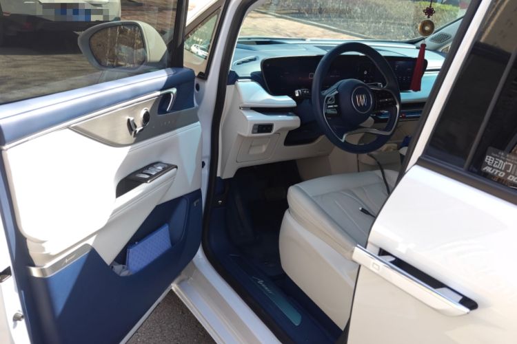 Used Buick GL8 New Energy 2024 Lu Zun Luxury Edition 7-Seater