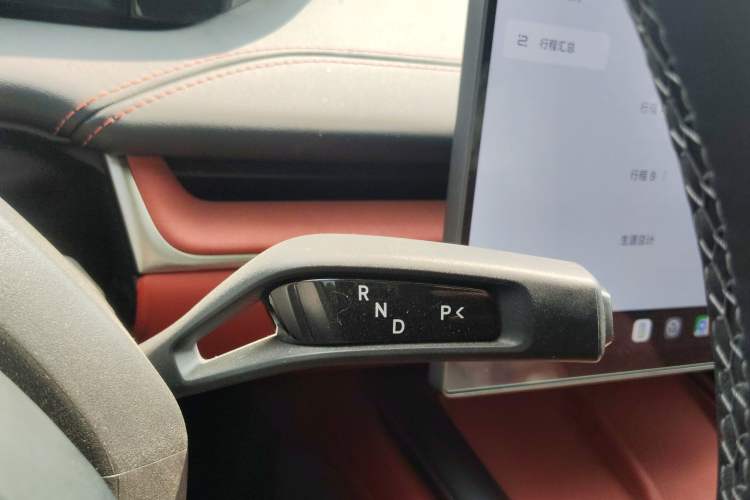 Used Xiaomi Auto SU7 2024 Four-Wheel Drive Ultra-Long Range Advanced Intelligent Driving Max Edition