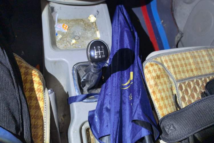 Used FORTHING Lingzhi 2018 M3 1.5L 5-Seat Base Model Gear Lever