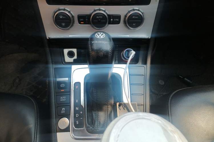 Used Volkswagen Magotan 2012 1.8TSI Luxury Model Gear Lever