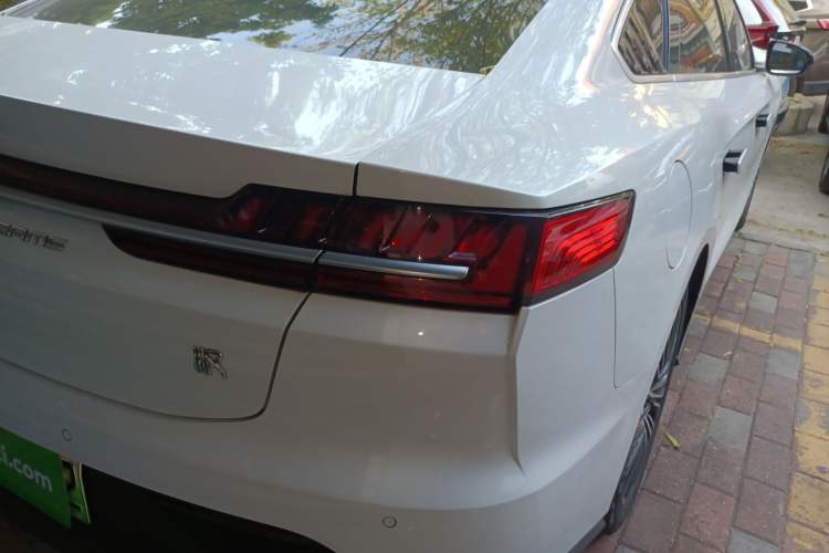 Used BYD Han 2020 EV Long-Range Luxury Model
