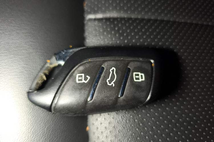 Used Roewe RX5 2021 PLUS 330TGI Automatic National Style Smart Enjoyment Edition