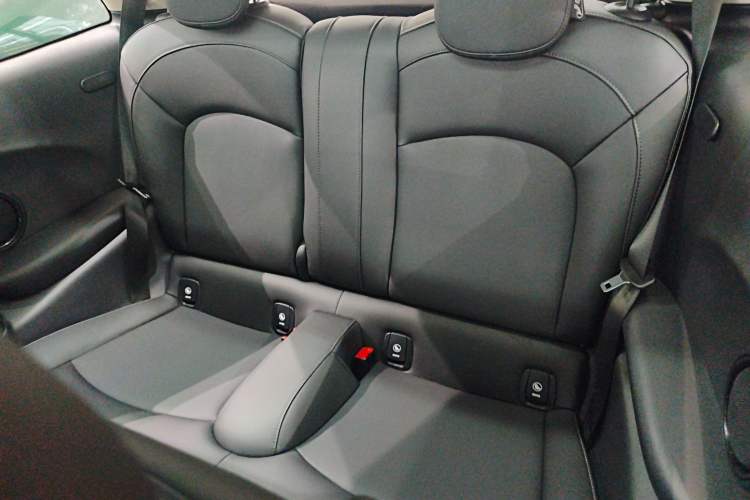 Used MINI 2021 1.5T COOPER Classic Edition Left Rear Seat
