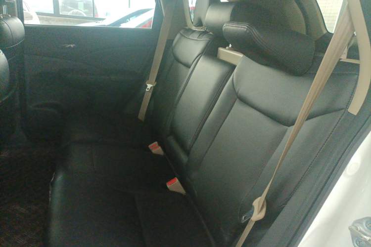 Used Honda CR-V 2016 2.0L two-wheel drive Urban Edition
