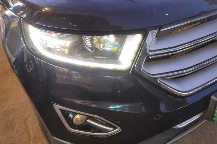 Used Ford Edge 2015 2.0T GTDi 4x4 High-Grade Model