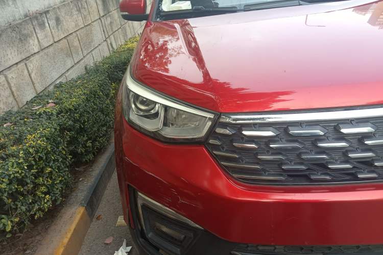 Used Changan CS55 2018 1.5T Automatic Colorful Edition China V Standard
