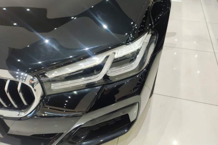 Used BMW 5 Series New Energy 2022 Second Facelift 535Le M Sport Package
