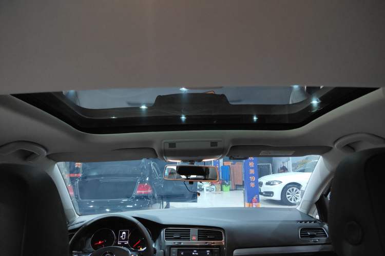 Used Volkswagen Golf 2018 230TSI Automatic Comfort Model