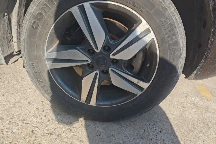 Used Renault Koleos 2013 2.5L Two-Wheel Drive Comfort Edition
